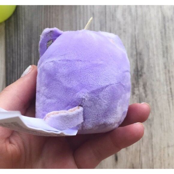 Mystery Micromallow Cat 2.5" - Squishmallow - Picture 3 of 6